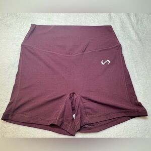 TLF High-Waist Performance Shorts - Burgundy